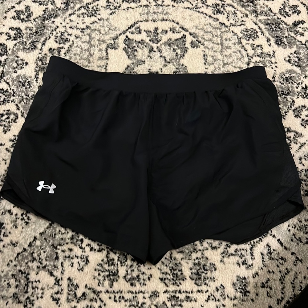 Under Armour Shorts. Women’s Large. Never worn